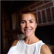 Profesora con título EOI. En el día a día hablo francés con mi pareja.
Estuve impartiendo clases de francés en una academia en Guipúzcoa durante 4 años.
Me interesa este trabajo me encanta transmitir lo que sé y así me renuevo.
A lo largo de mi vida he en
